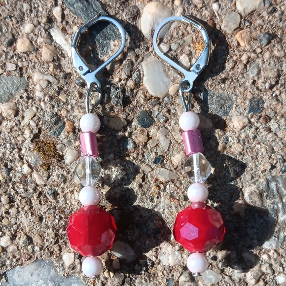 Stunning Handcrafted Beaded  Red Dangle Earrings With Sterling Silver Hooks - Picture 5 of 5